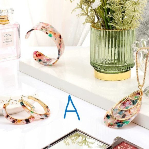 NEW Acrylic Jewelry Set for Women Statement Earrings Necklace Bracelet F… - Picture 1 of 6